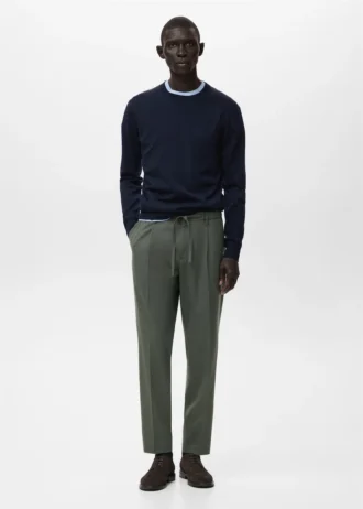 Spodnie z plisami o regularnym kroju Spodnie z plisami o regularnym kroju