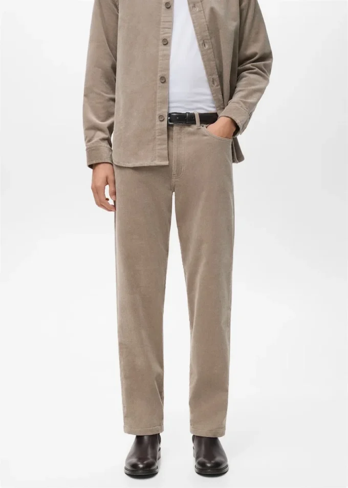 Spodnie z sztruksu o regularnym kroju Spodnie z sztruksu o regularnym kroju