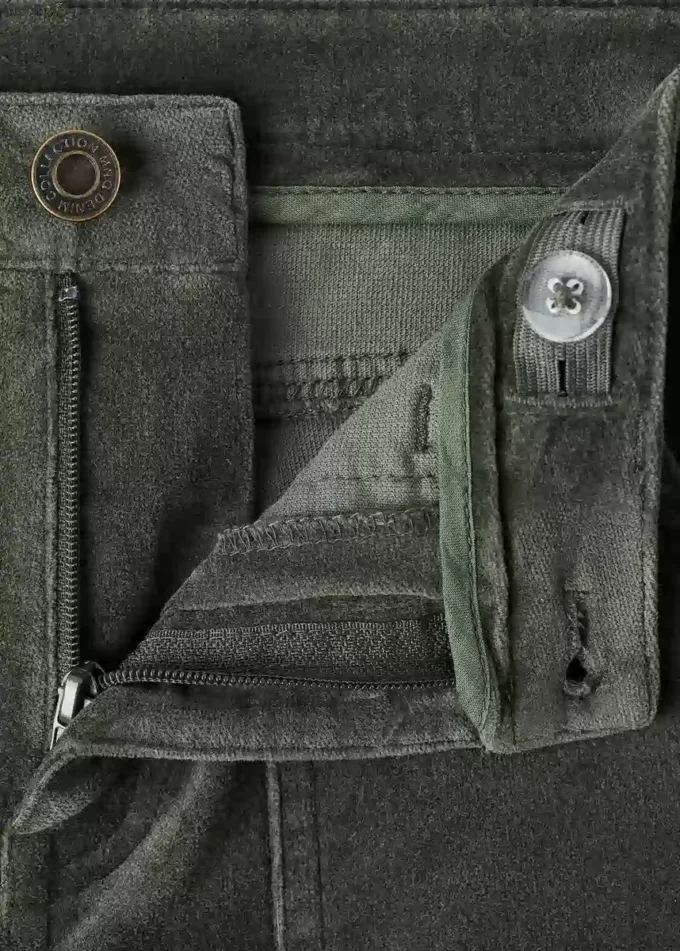 Spodnie z sztucznego aksamitu Spodnie z sztucznego aksamitu