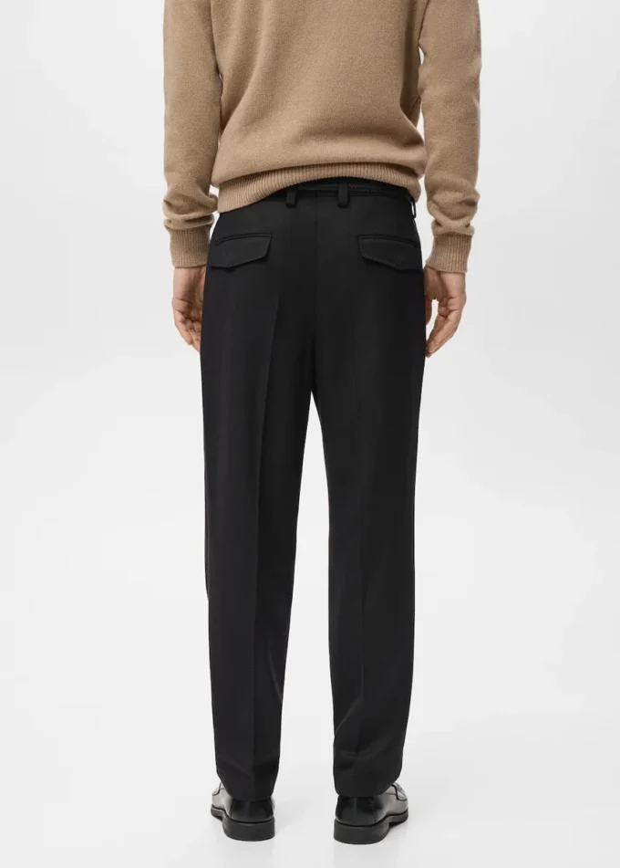 Spodnie z zakładkami o regularnym kroju Spodnie z zakładkami o regularnym kroju