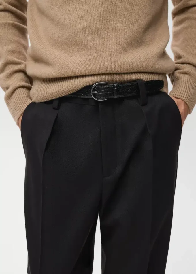 Spodnie z zakładkami o regularnym kroju Spodnie z zakładkami o regularnym kroju