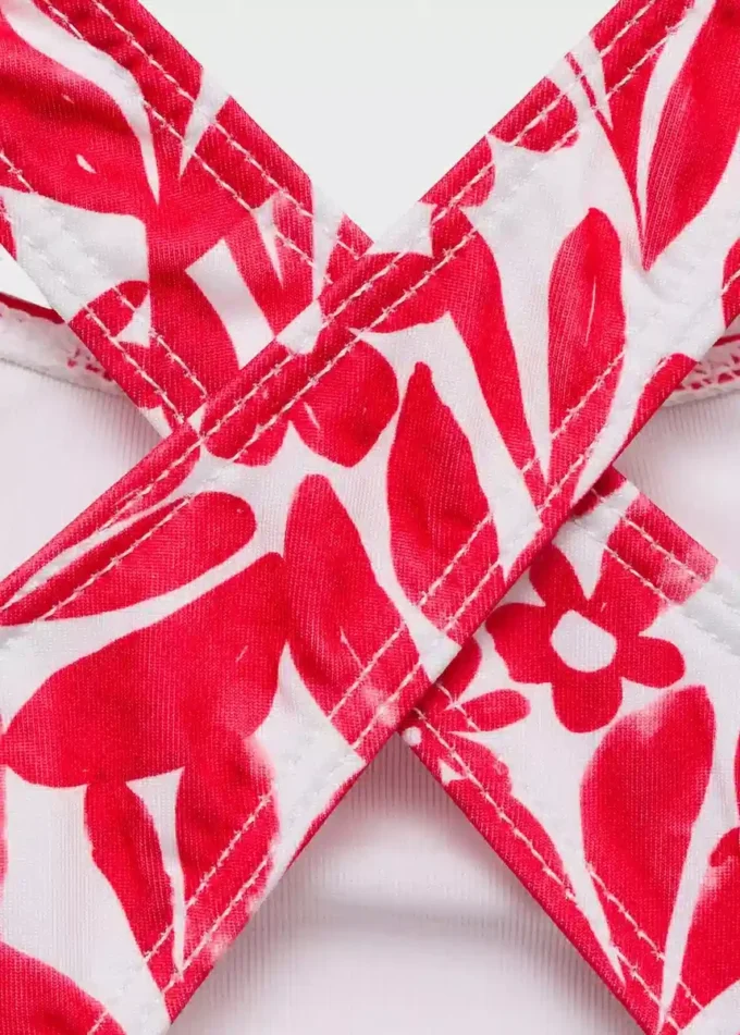 Strój kąpielowy z nadrukiem i krzyżowanymi ramiączkami Strój kąpielowy z nadrukiem i krzyżowanymi ramiączkami