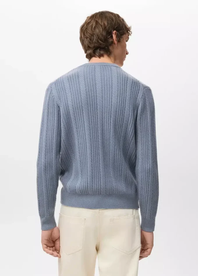 Strukturalny sweter z dzianiny Strukturalny sweter z dzianiny