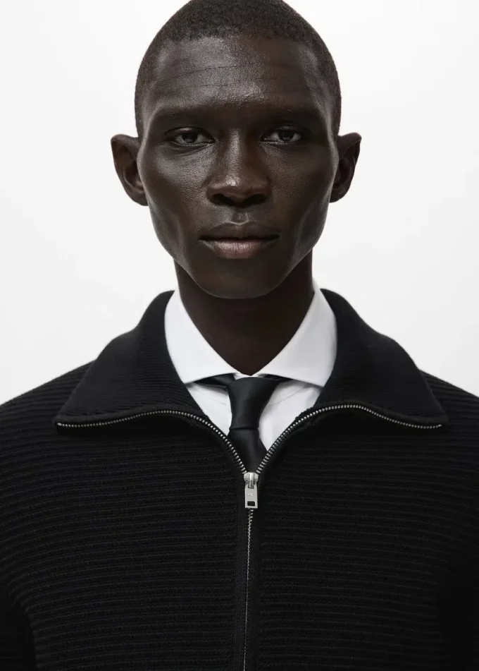 Strukturalny sweter z dzianiny z zamkiem błyskawicznym Strukturalny sweter z dzianiny z zamkiem błyskawicznym