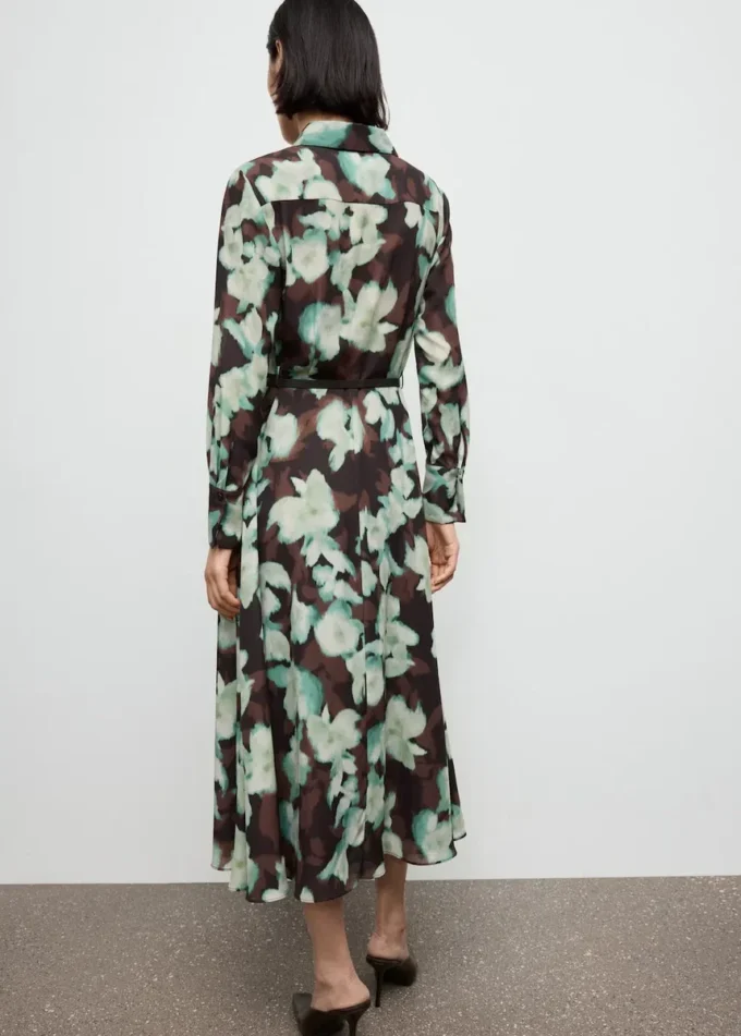 Sukienka koszulowa z nadrukiem i paskiem Sukienka koszulowa z nadrukiem i paskiem