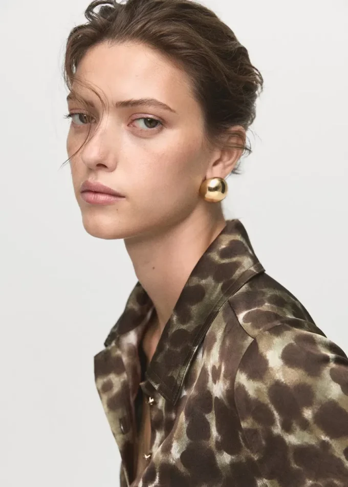 Sukienka koszulowa z nadrukiem i paskiem Sukienka koszulowa z nadrukiem i paskiem