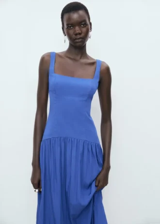 Sukienka z bawełny z rozkloszowanym dołem