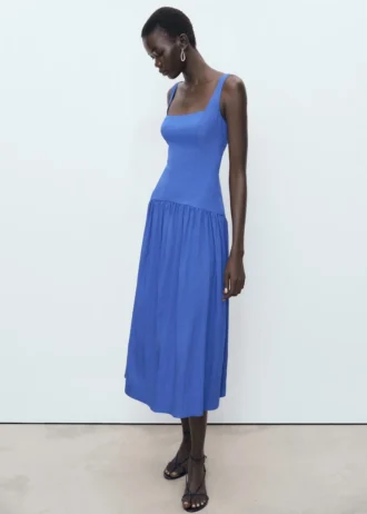 Sukienka z bawełny z rozkloszowanym dołem