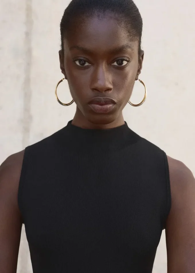 Sukienka z kołnierzem typu perkins Sukienka z kołnierzem typu perkins