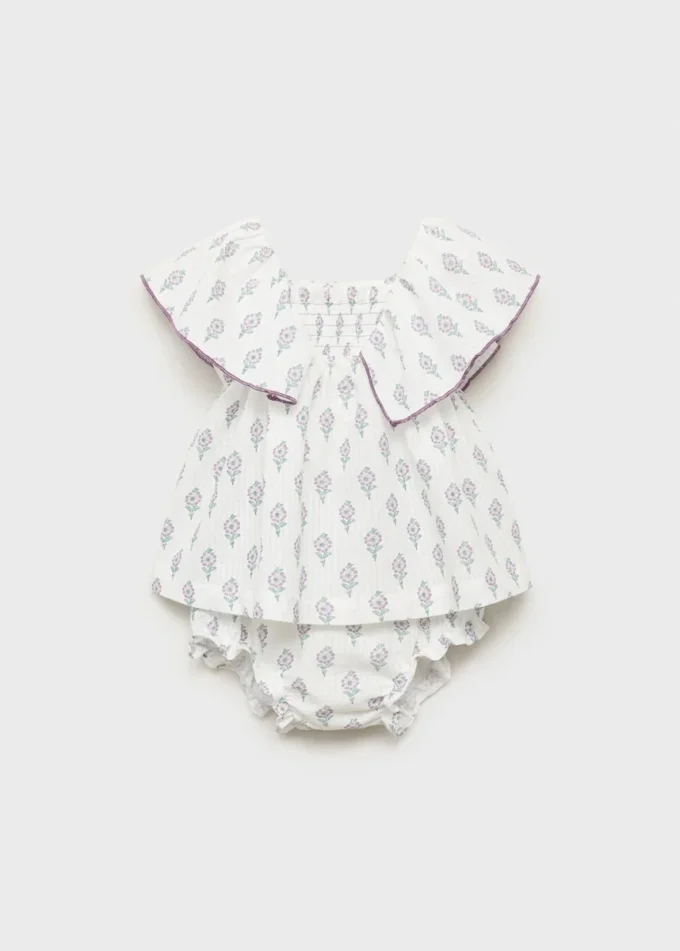 Sukienka z nadrukiem i osłonka na pieluchę Sukienka z nadrukiem i osłonka na pieluchę