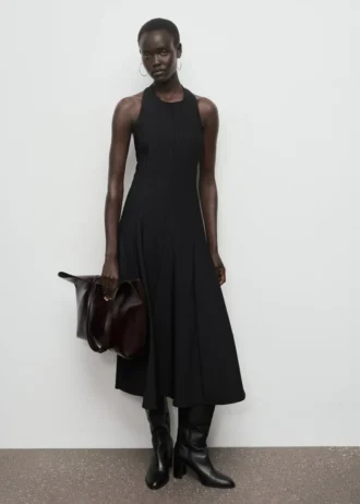 Sukienka z plisowaną spódnicą i wiązaniem na szyi