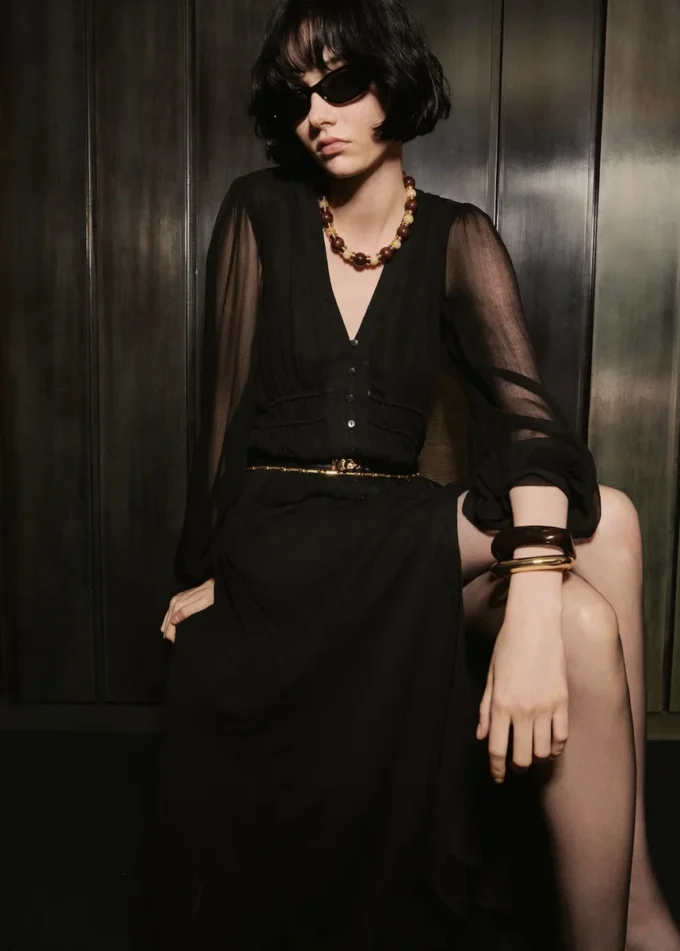 Sukienka z szyfonu z bufiastymi rękawami Sukienka z szyfonu z bufiastymi rękawami