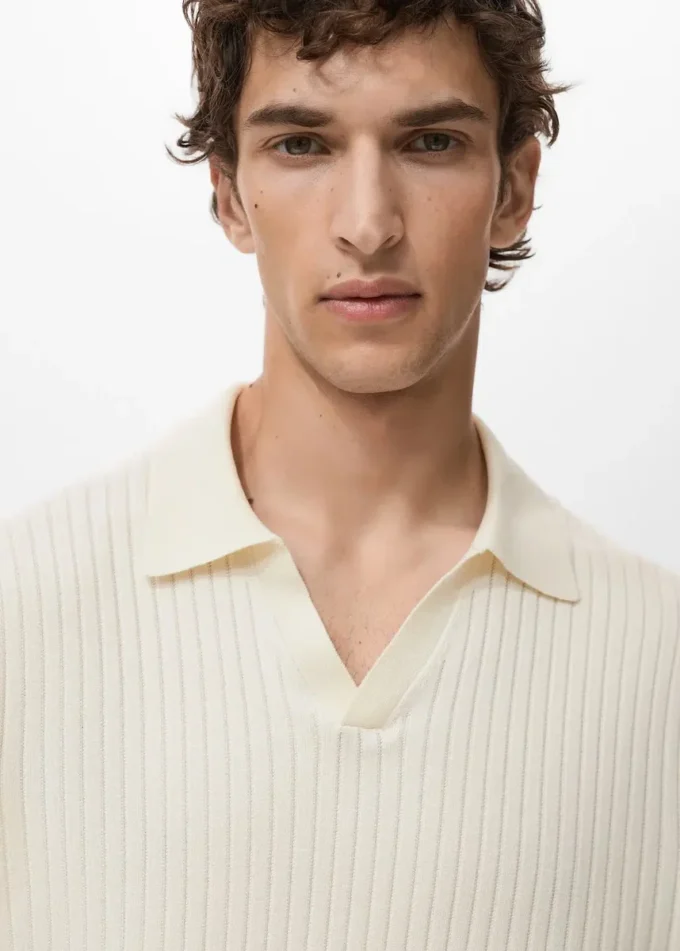 Sweter polo z dzianiny prążkowanej Sweter polo z dzianiny prążkowanej