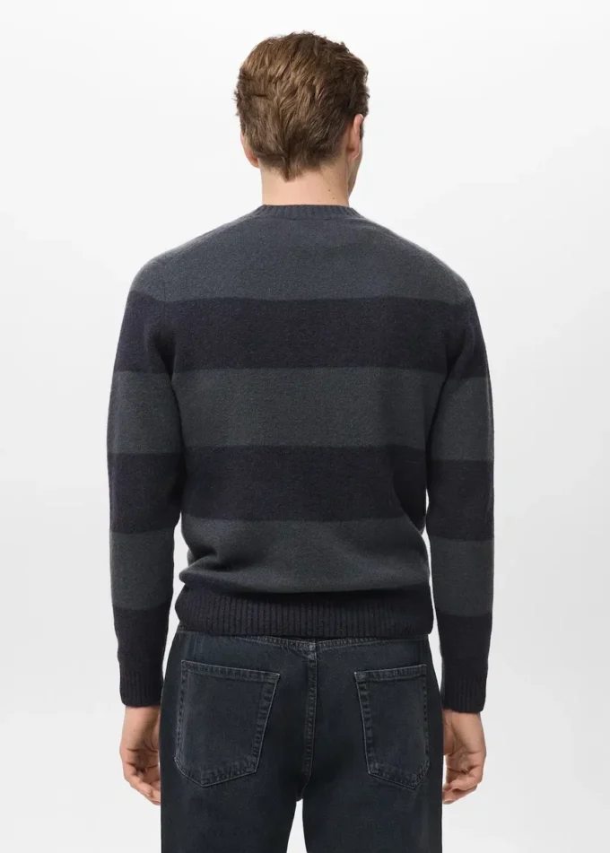 Sweter w paski z mieszanki wełny Sweter w paski z mieszanki wełny