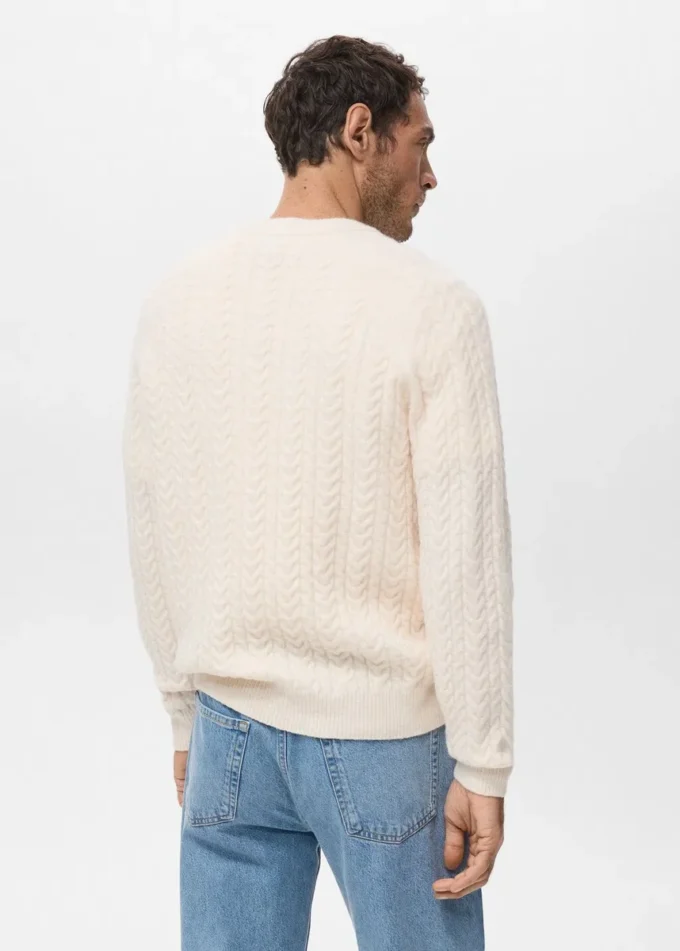 Sweter z dzianiny plecionej Sweter z dzianiny plecionej