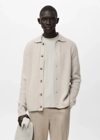 Sweter z dzianiny prążkowanej