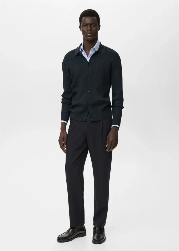 Sweter z dzianiny prążkowanej Sweter z dzianiny prążkowanej