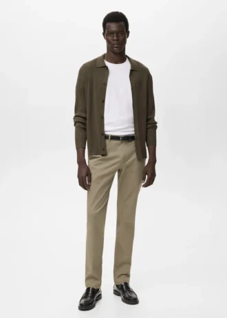 Sweter z dzianiny prążkowanej