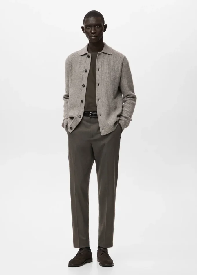 Sweter z dzianiny prążkowanej Sweter z dzianiny prążkowanej