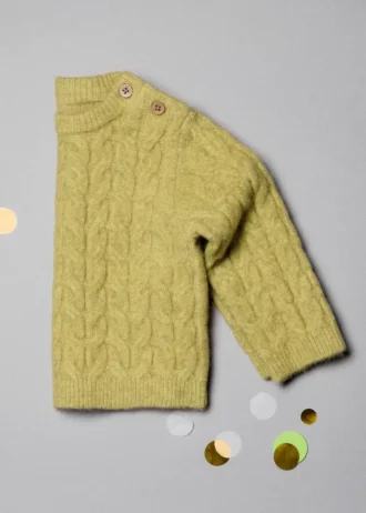 Sweter z dzianiny w jodełkę