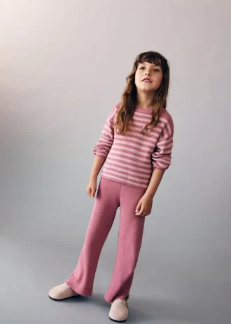 Sweter z dzianiny z guzikami