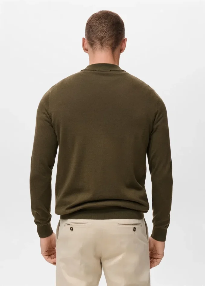 Sweter z golfem, 100% wełna merynosowa Sweter z golfem, 100% wełna merynosowa