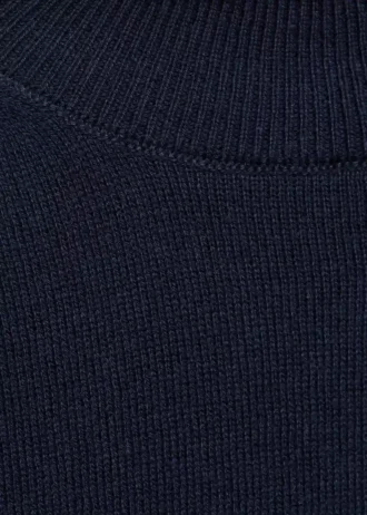 Sweter z golfem Sweter z golfem