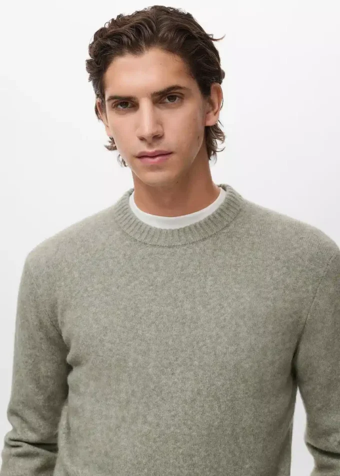 Sweter z mieszanki wełny i alpaki Sweter z mieszanki wełny i alpaki