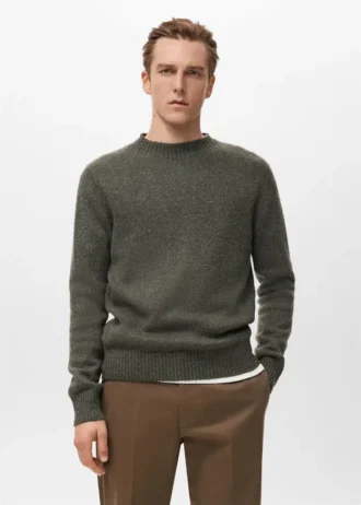 Sweter z mieszanki wełny z prążkowanym dekoltem Sweter z mieszanki wełny z prążkowanym dekoltem