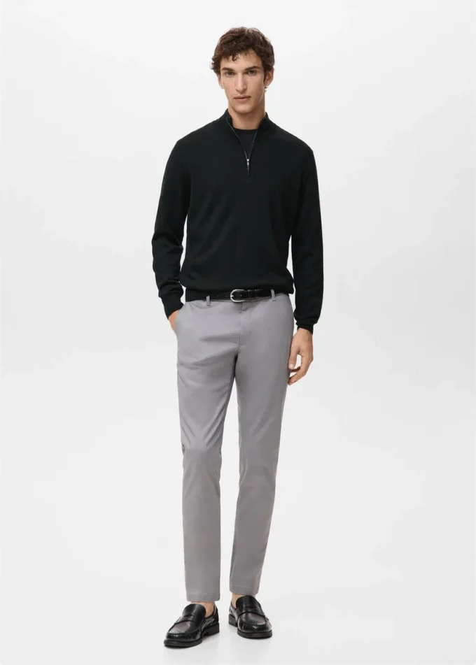 Sweter z zamkiem pod szyją, 100% wełna merynosowa Sweter z zamkiem pod szyją, 100% wełna merynosowa