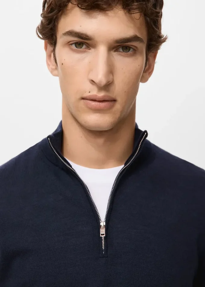 Sweter z zamkiem pod szyją, 100% wełna merynosowa Sweter z zamkiem pod szyją, 100% wełna merynosowa