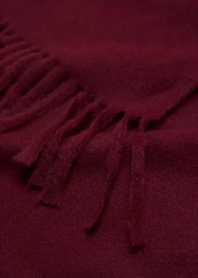 Szalik z frędzlami Szalik z frędzlami