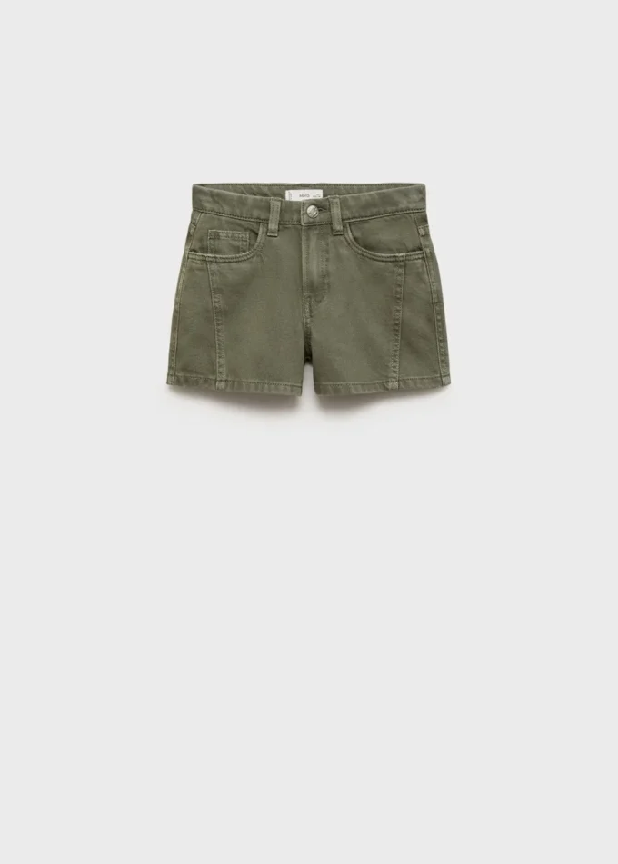 Szorty z detalami w postaci szwów Szorty z detalami w postaci szwów