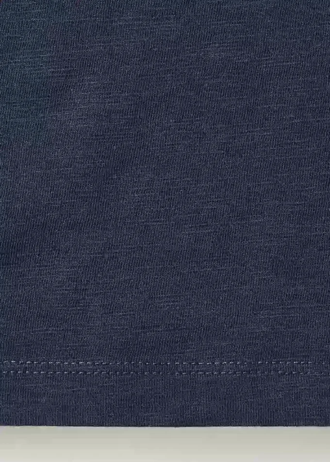 T-shirt z guzikami z masy perłowej T-shirt z guzikami z masy perłowej