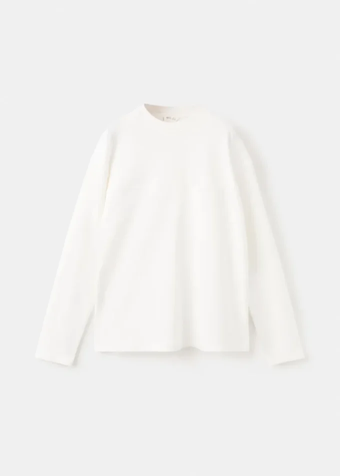 T-shirt z kieszenią i detalami szwów T-shirt z kieszenią i detalami szwów