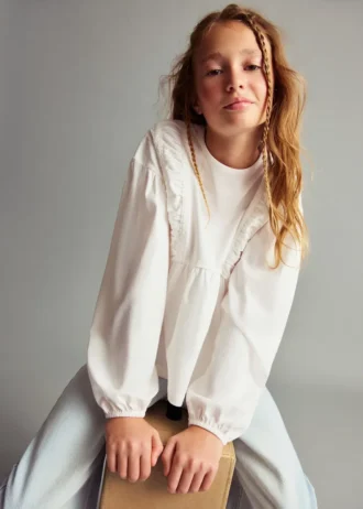 T-shirt z marszczonymi detalami T-shirt z marszczonymi detalami