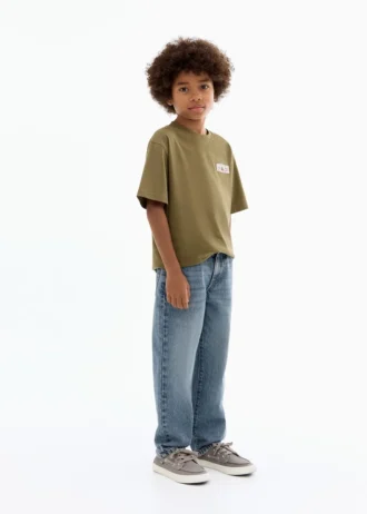 T-shirt z nadrukiem i krótkimi rękawami