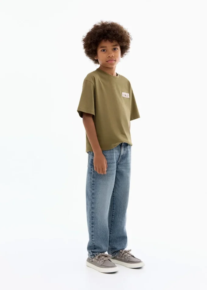 T-shirt z nadrukiem i krótkimi rękawami T-shirt z nadrukiem i krótkimi rękawami