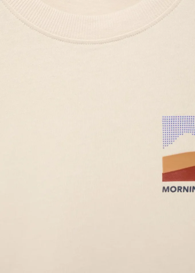 T-shirt z nadrukiem i krótkimi rękawami T-shirt z nadrukiem i krótkimi rękawami