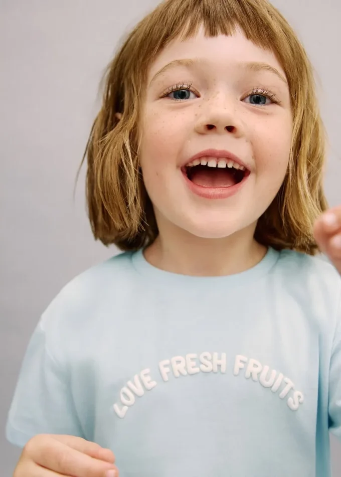 T-shirt z nadrukiem i krótkimi rękawami T-shirt z nadrukiem i krótkimi rękawami