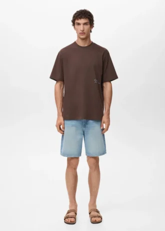 T-shirt z nadrukowaną naszywką