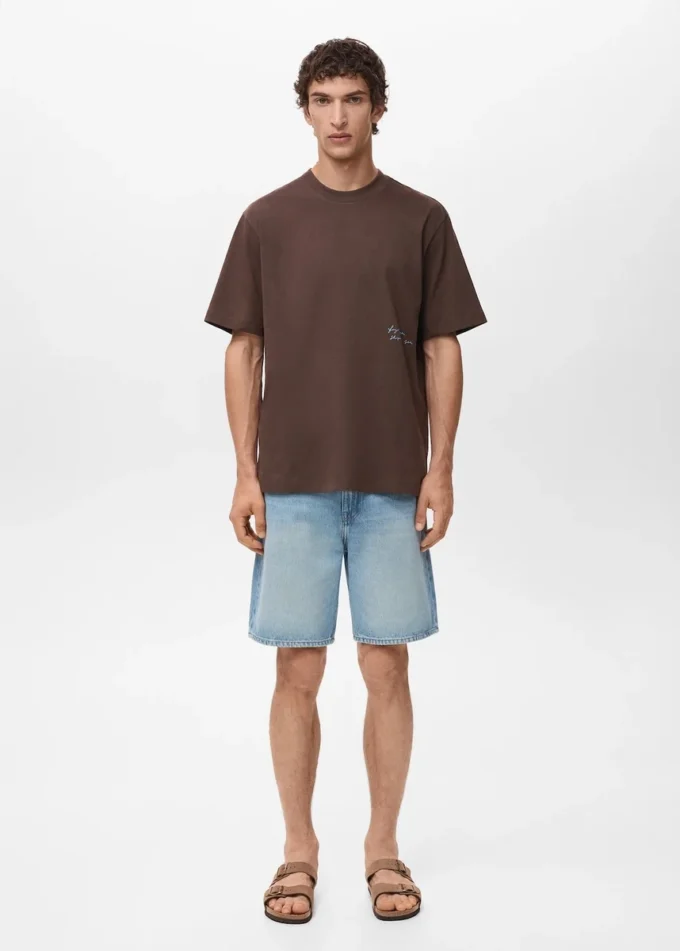 T-shirt z nadrukowaną naszywką T-shirt z nadrukowaną naszywką