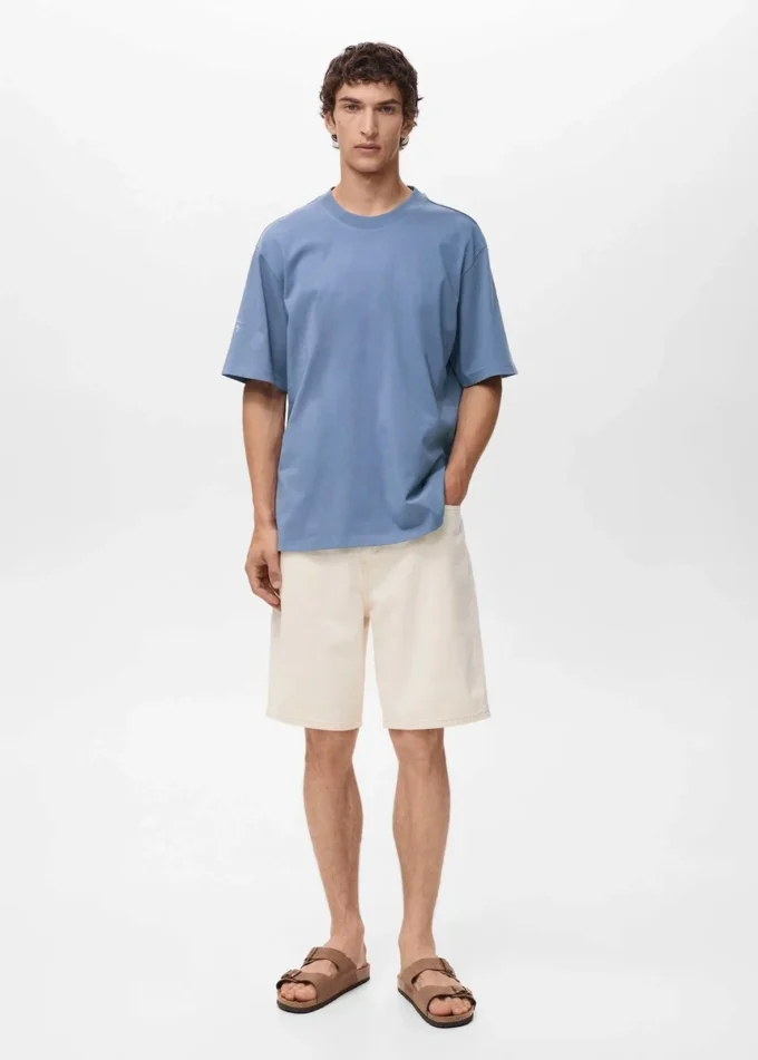 T-shirt z nadrukowaną naszywką T-shirt z nadrukowaną naszywką