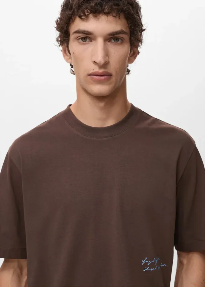 T-shirt z nadrukowaną naszywką T-shirt z nadrukowaną naszywką