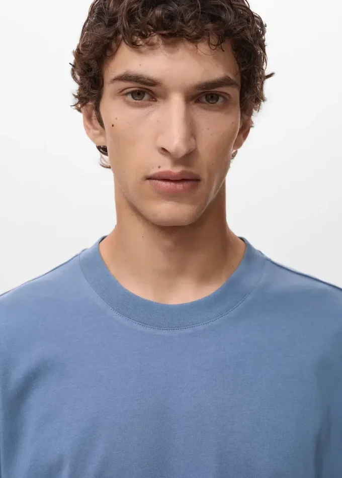 T-shirt z nadrukowaną naszywką T-shirt z nadrukowaną naszywką