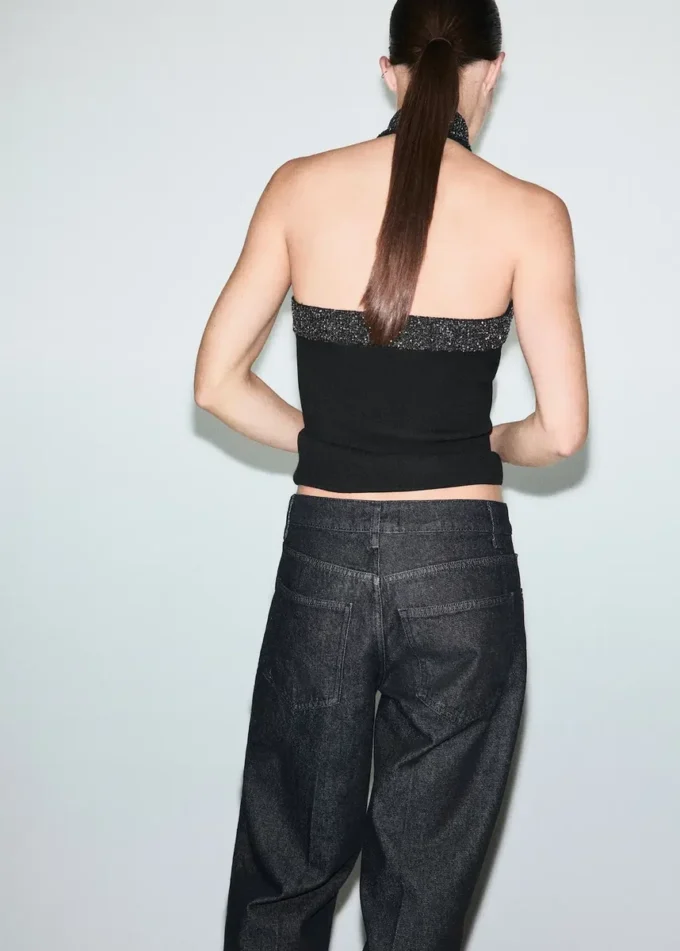 Top z odkrytymi ramionami i brokatem Top z odkrytymi ramionami i brokatem