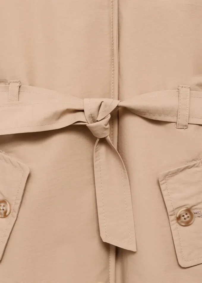 Trencz z futrzaną podszewką Trencz z futrzaną podszewką