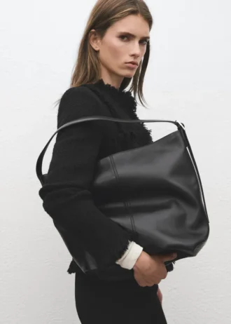 Tweedowa marynarka z postrzępionymi końcami