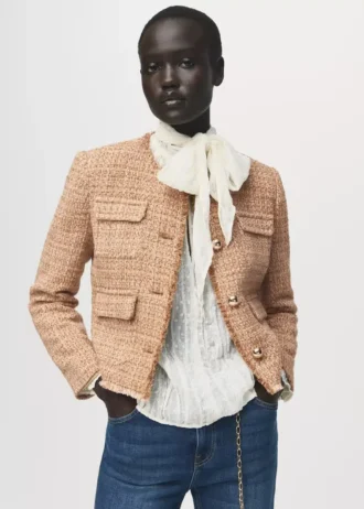 Tweedowa marynarka z postrzępionymi końcami