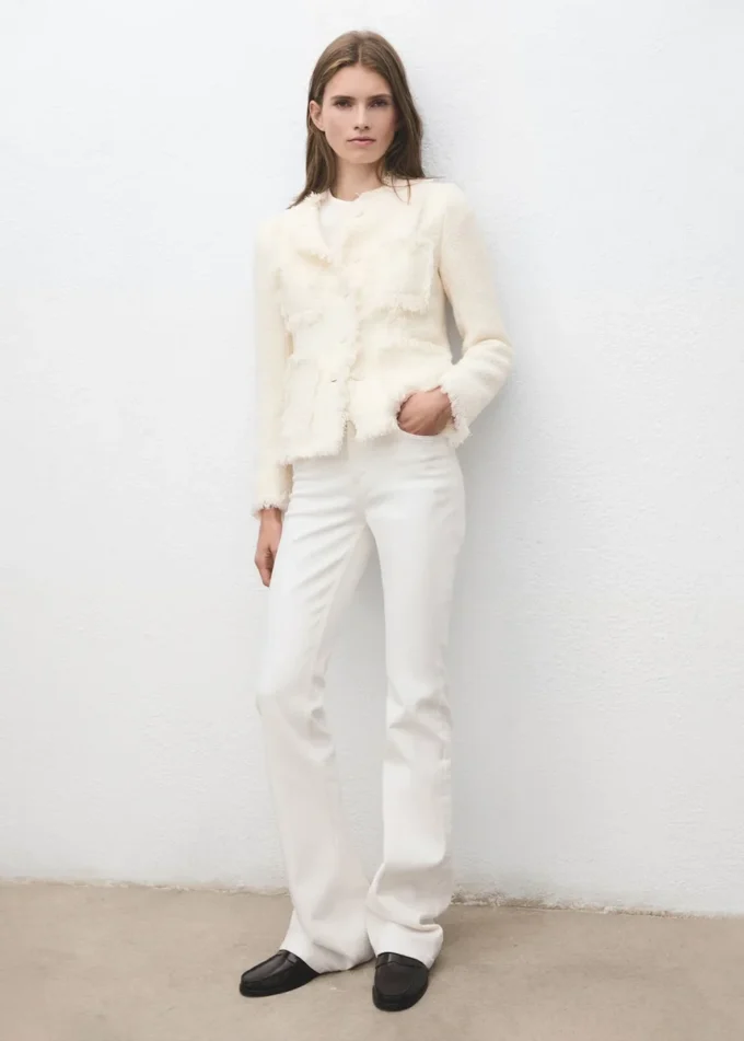 Tweedowa marynarka z postrzępionymi końcami Tweedowa marynarka z postrzępionymi końcami